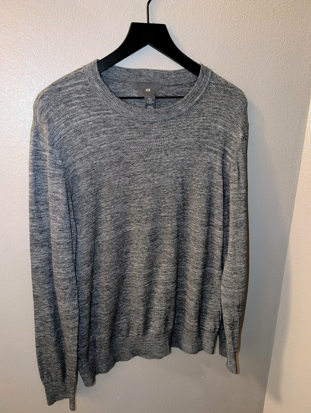H&M Men's Heather Gray Crewneck Sweater